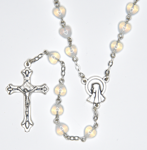 Rosary with opal glass heart shaped beads silver plated - RM37-20